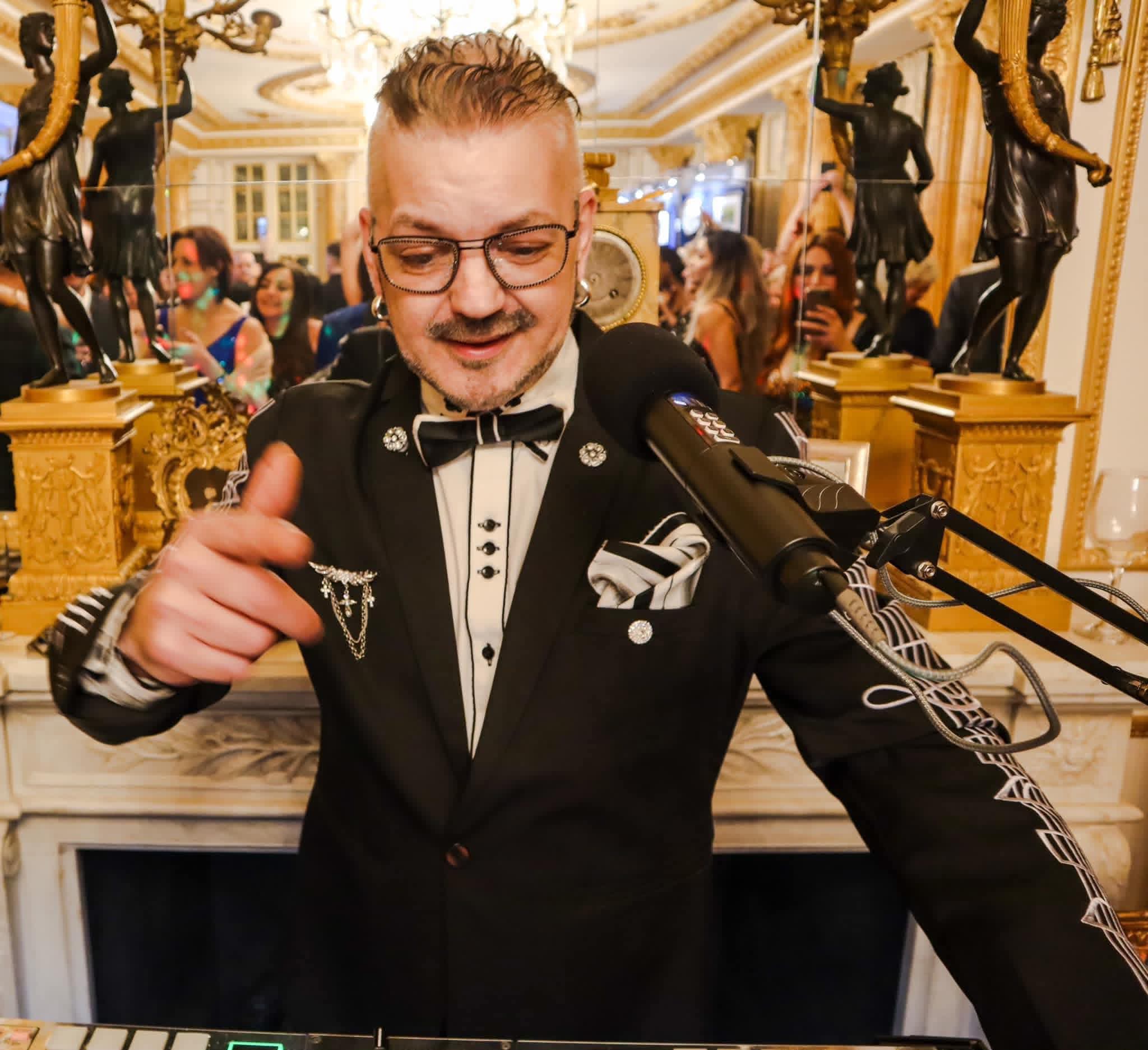 DJ Cream ( MTV )