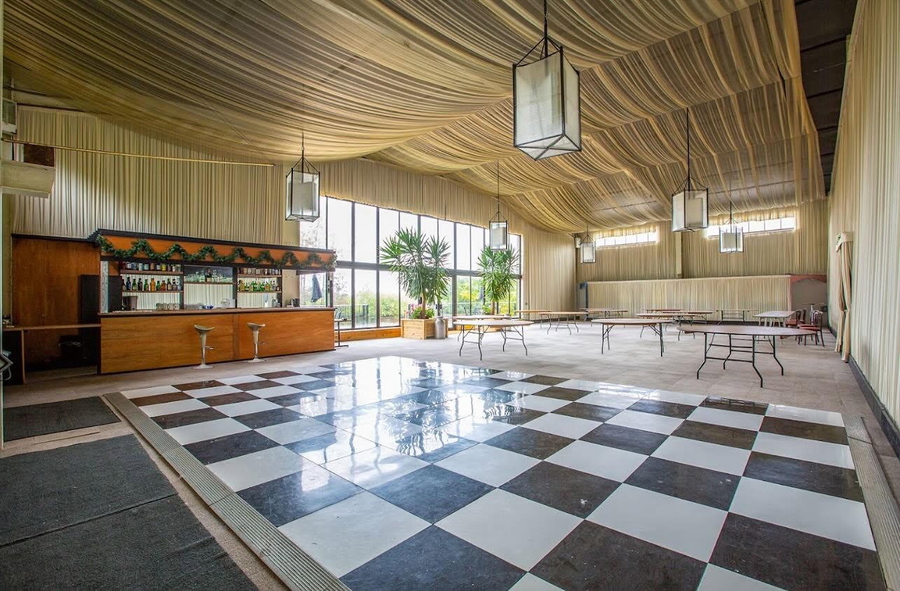 Briar House Barns